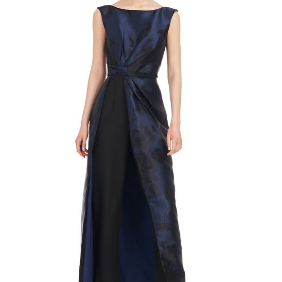 Kay Unger Amal Walk Thru Jumpsuit – Metallic Floral Jacquard Elegance - Picture 2 of 6